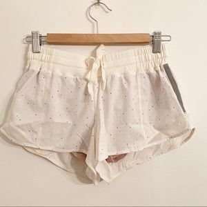 lululemon athletica Hotty Hot Short